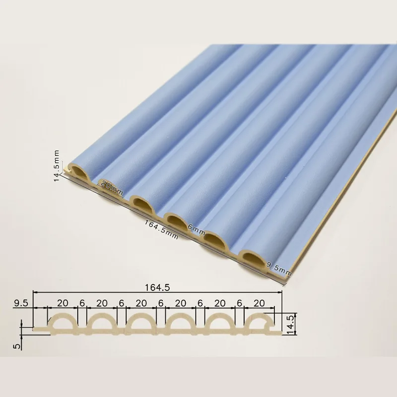 156 Pusty, półokrągły panel karbowany z 6 siatkami