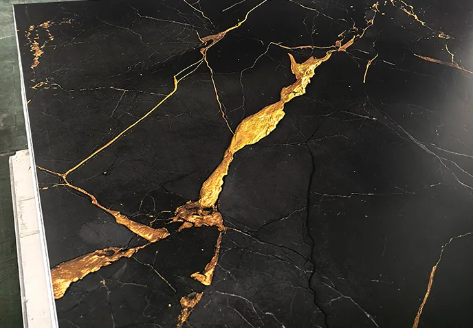 Zalety panelu ściennego Carbon Crystal.